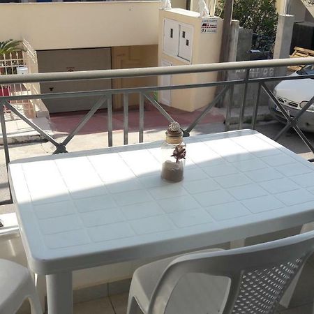 Gerania Spirit Apartment Loutraki  Exterior photo